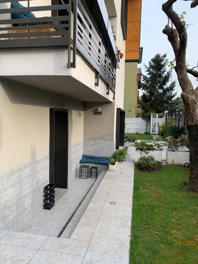 Apartamento Papero Rosso Rozzano Exterior foto